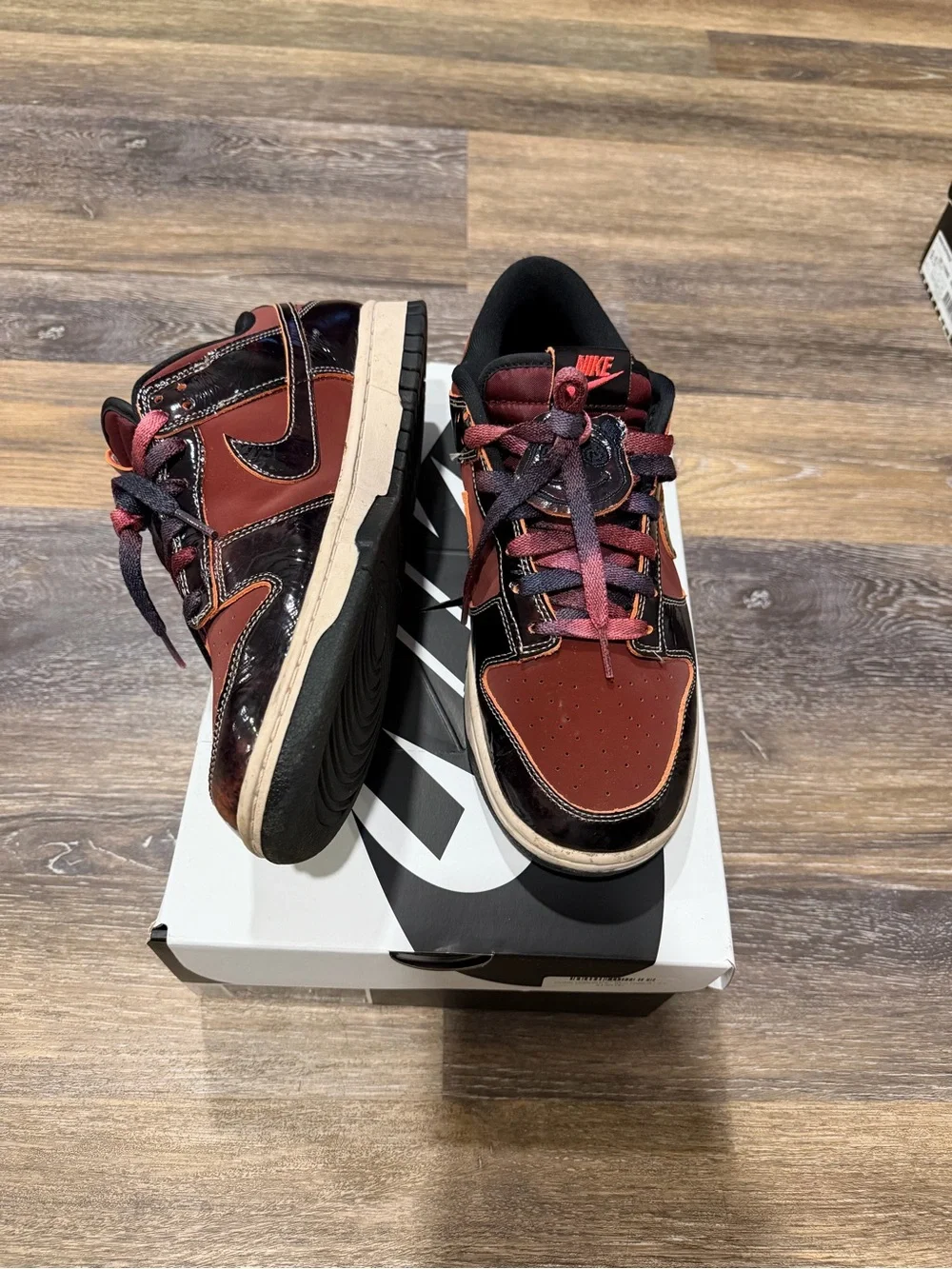 Nike stylish low